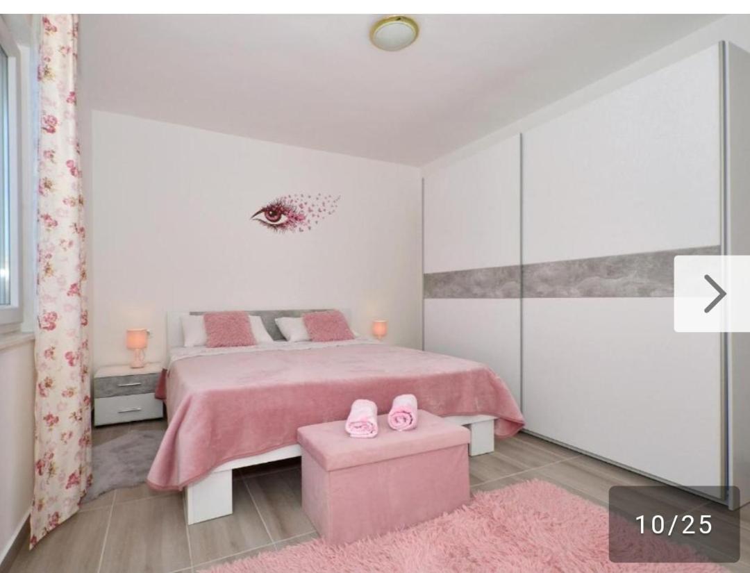 Apartman Varga Trogir Ngoại thất bức ảnh